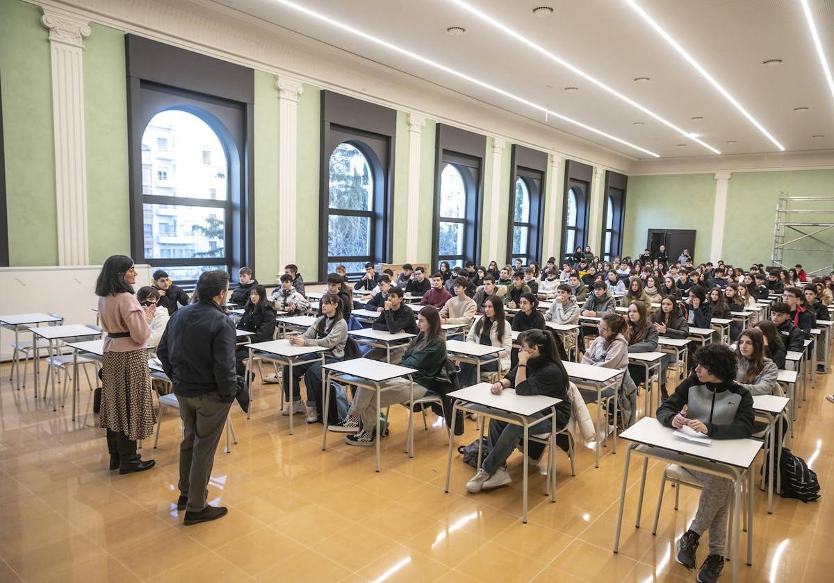 Educación no descarta tomar medidas en los colegios ante los episodios de calor