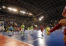 La Copa de España de fútbol sala llenó el Palacio de los Deportes.