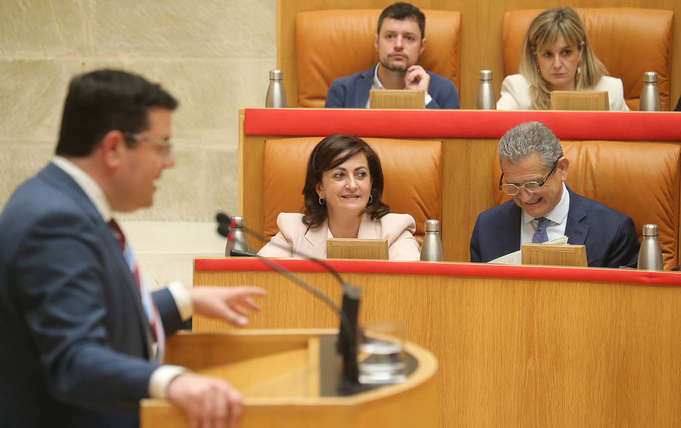 El último pleno del Parlamento, en imágenes