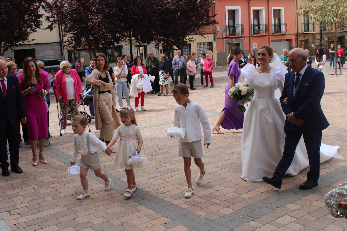 Las imágenes de la boda del año del PP riojano