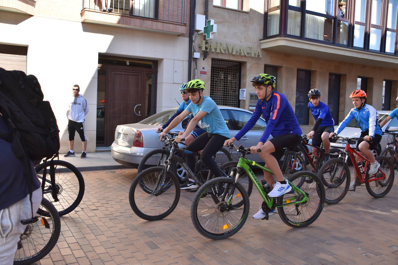 Aldeanueva, entre bicicletas y pochas