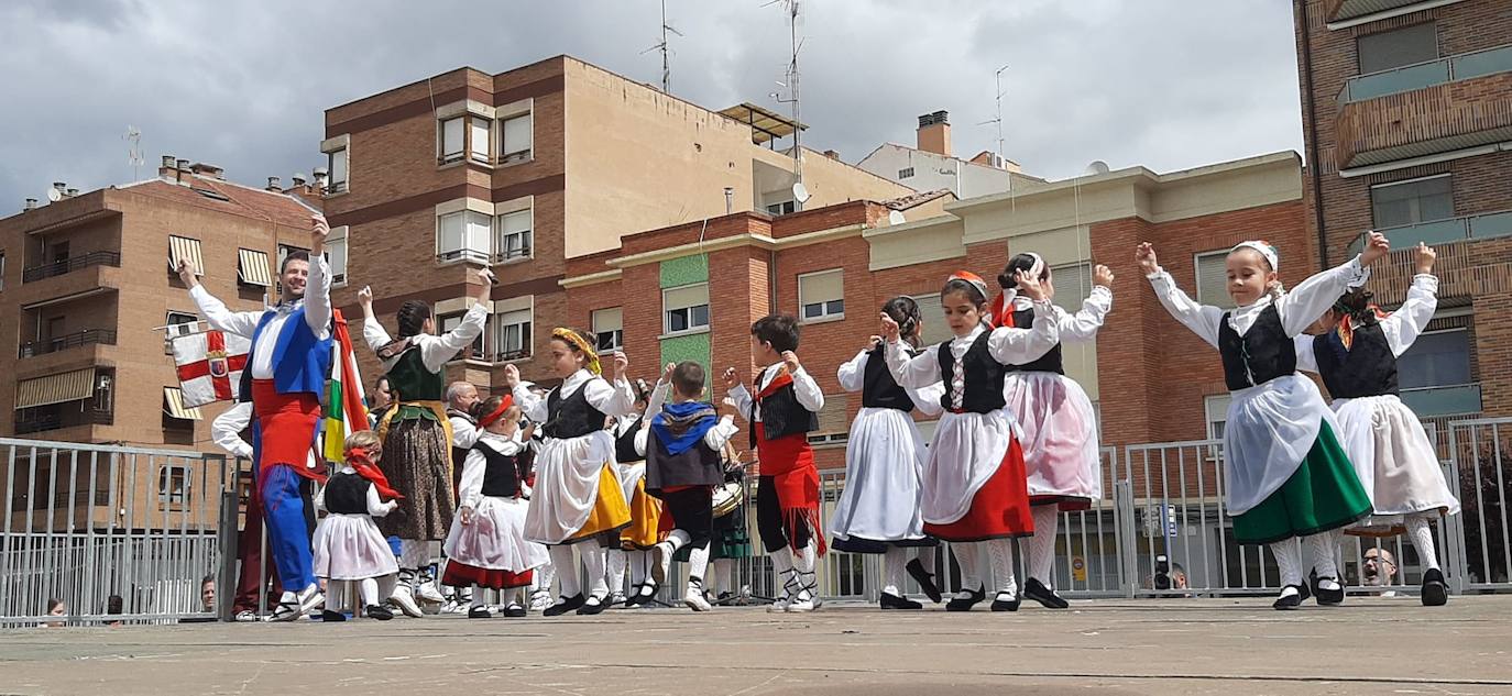 Degustación de pinchos de las peñas en Calahorra