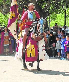Imagen secundaria 2 - Nájera regresa por un día al siglo XIII