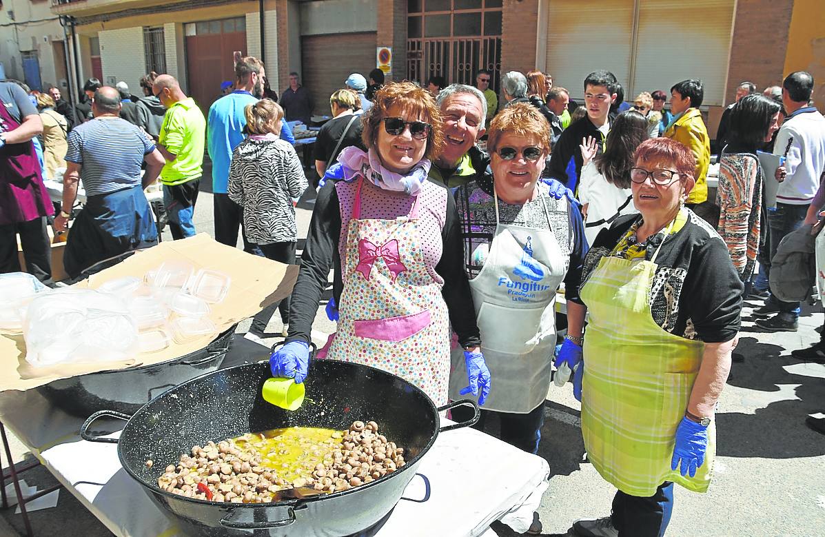 Degustación de calderetas de Fungitur.