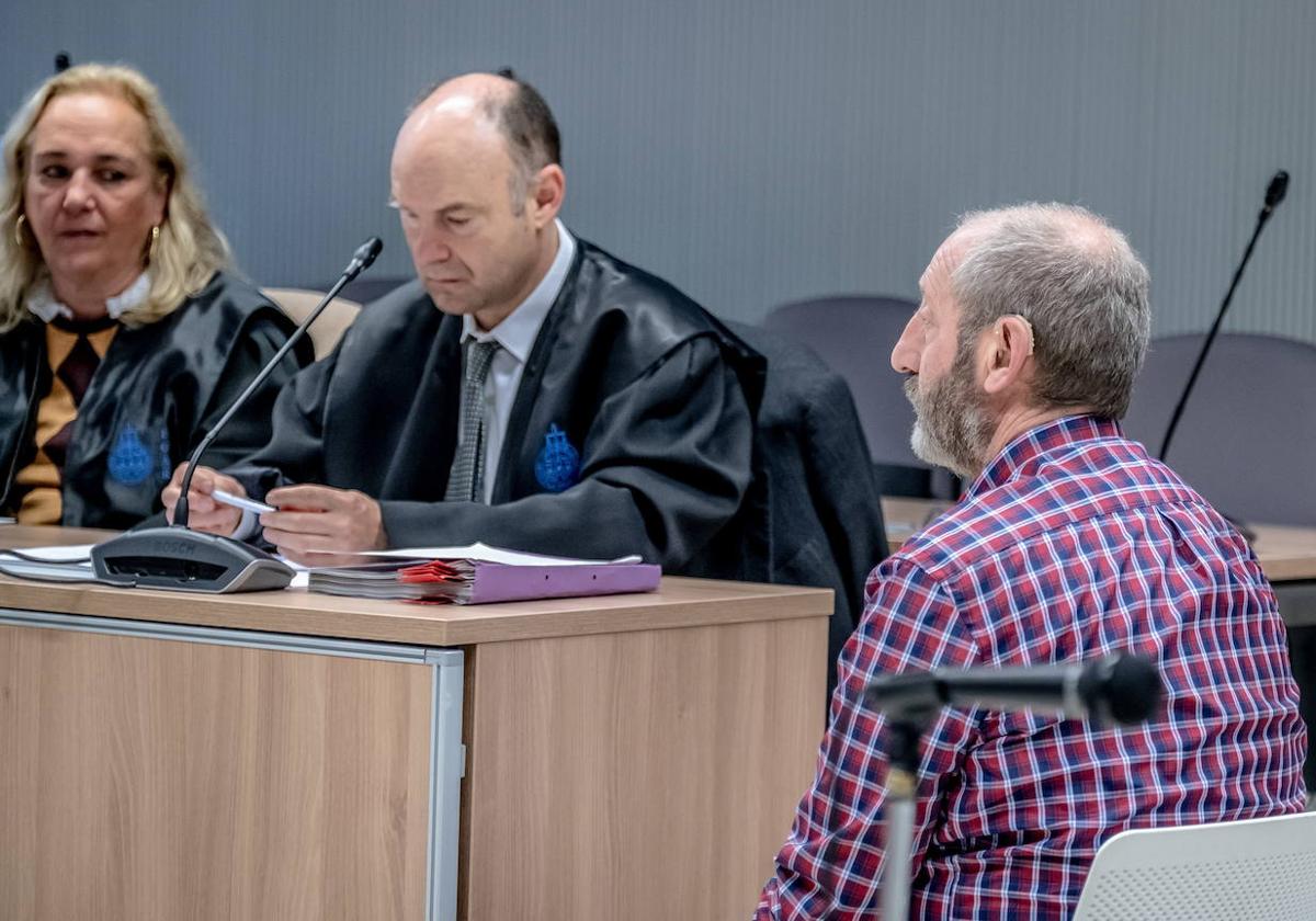 Almeida recurrirá la prisión permanente revisable por el crimen de Álex