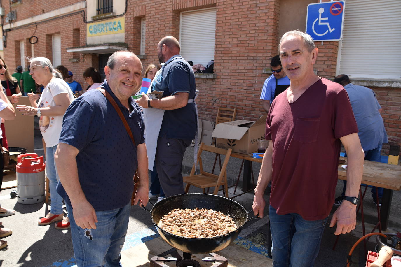 Domingo de Fungitur y feria intercultural en Pradejón