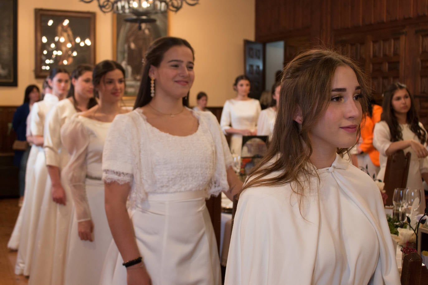 La procesión de las doncellas en Santo Domingo
