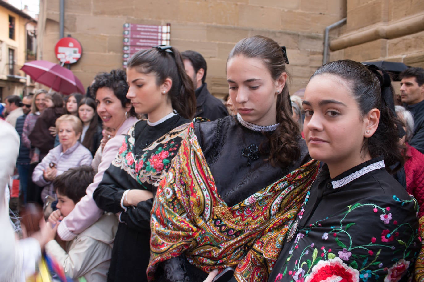 Santo Domingo se vuelca con su patrón