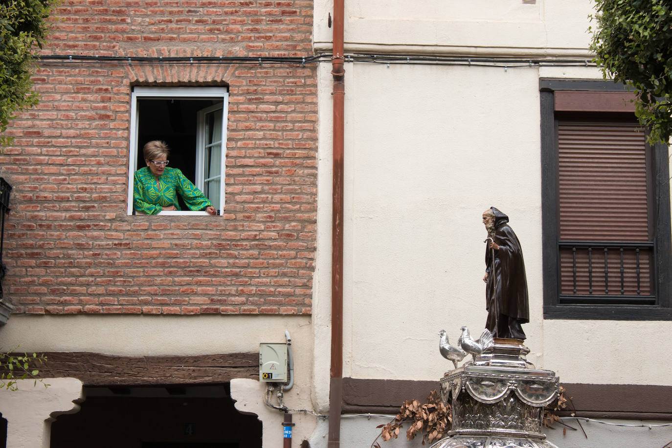 Santo Domingo se vuelca con su patrón