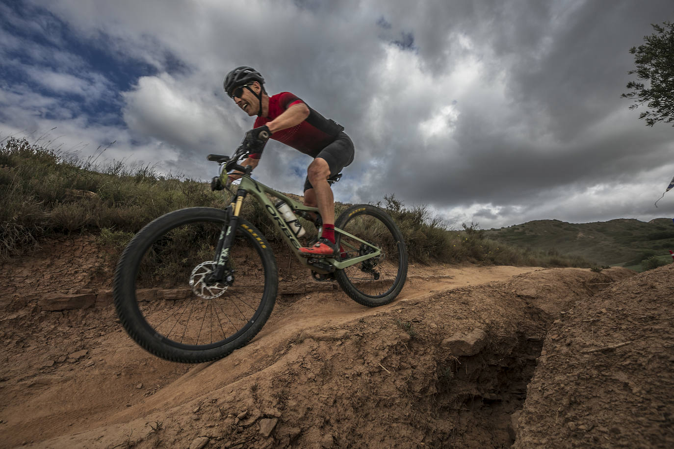 La primera etapa de La Rioja Bike Race, en imágenes