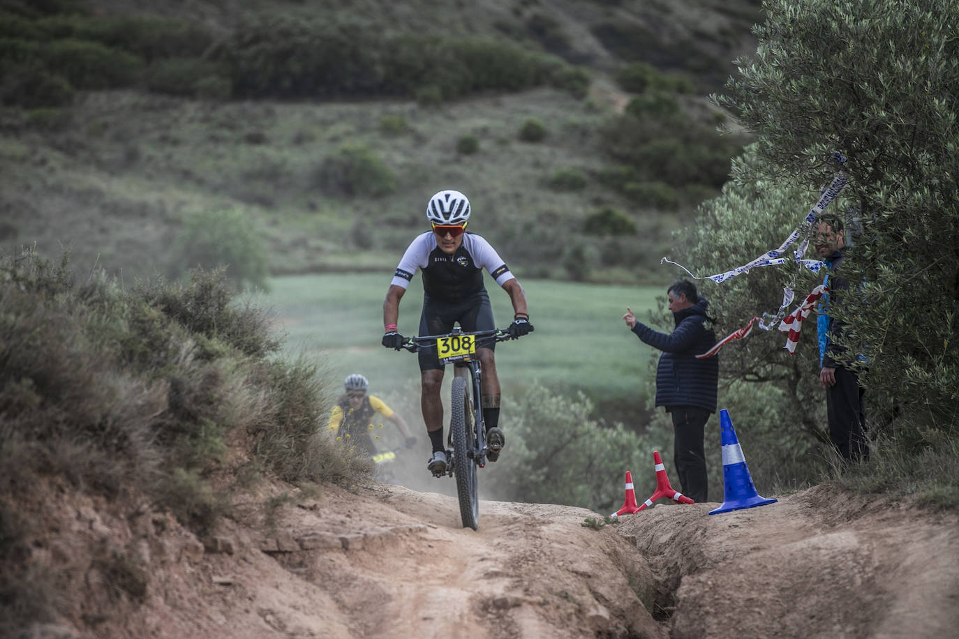 La primera etapa de La Rioja Bike Race, en imágenes