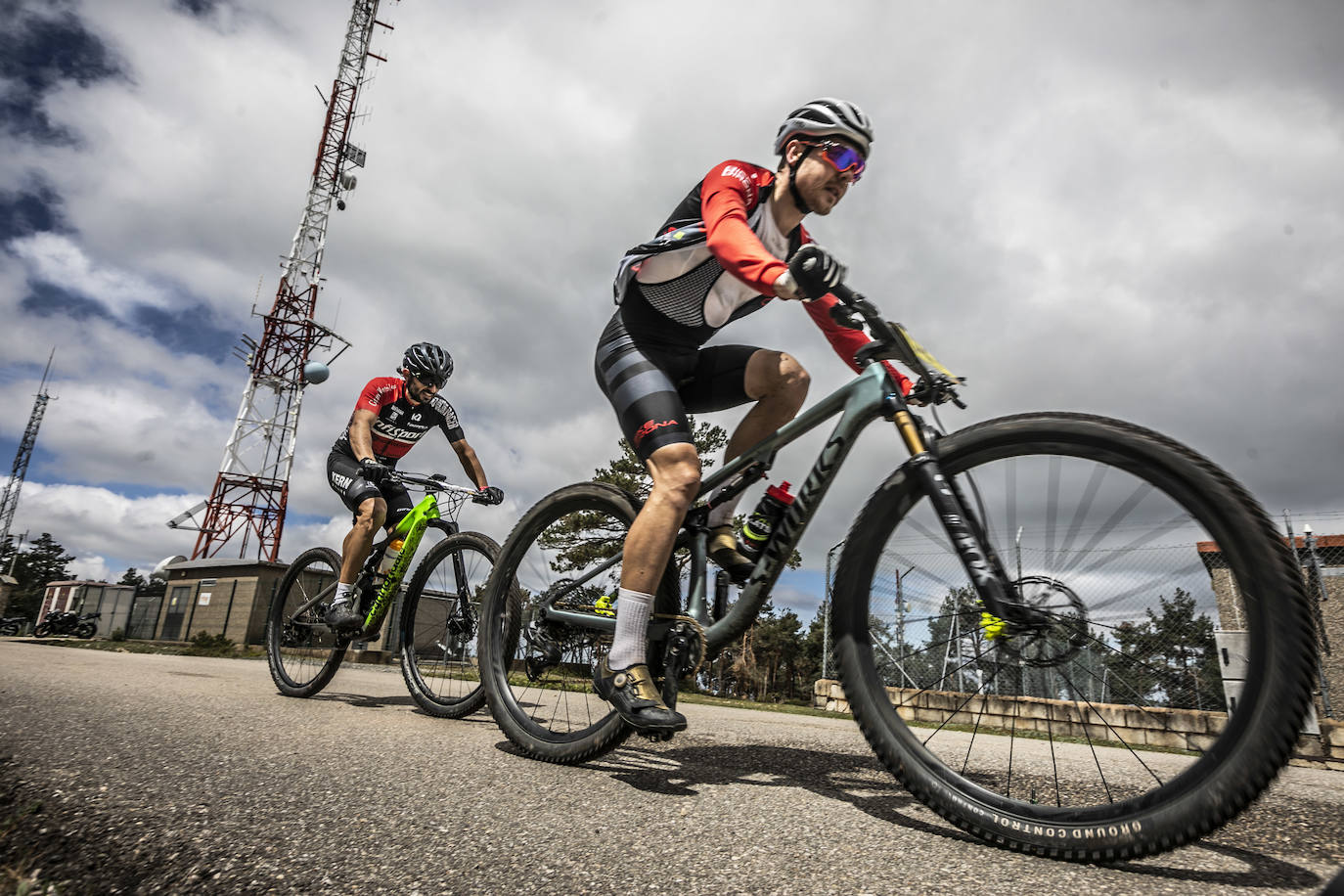 Las imágenes de la segunda etapa de La Rioja Bike Race