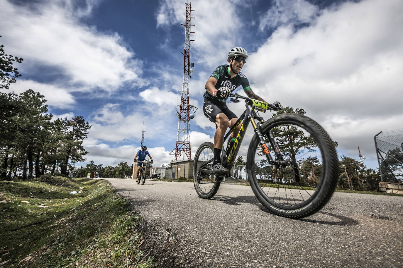 Las imágenes de la segunda etapa de La Rioja Bike Race