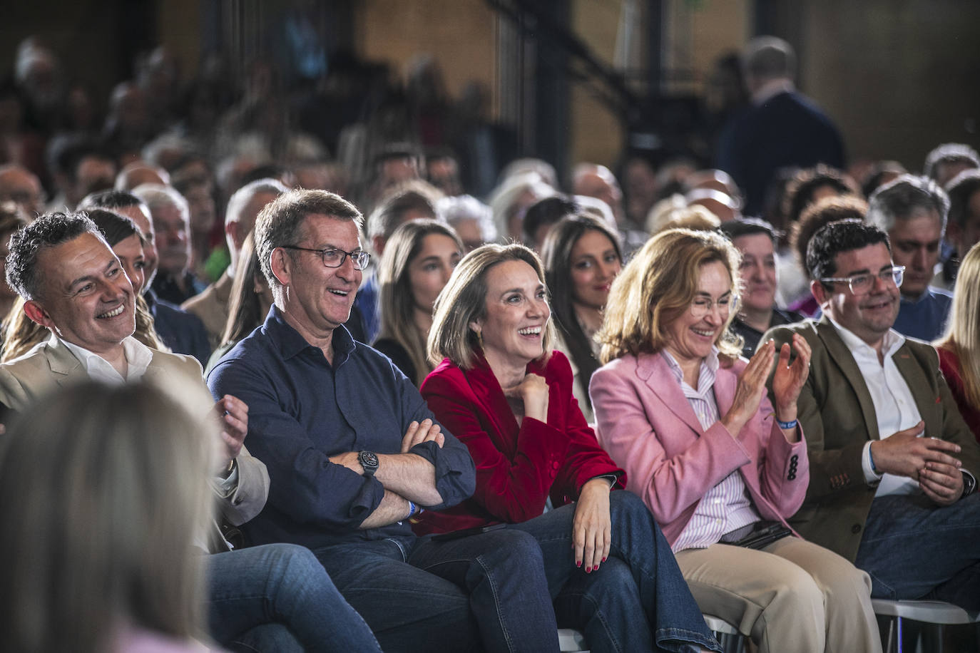 Mitin de Feijóo en Riojafórum