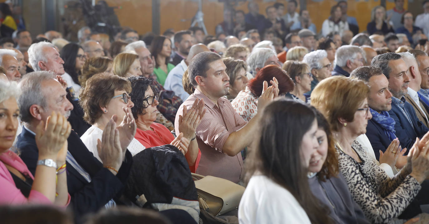 Mitin de Feijóo en Riojafórum