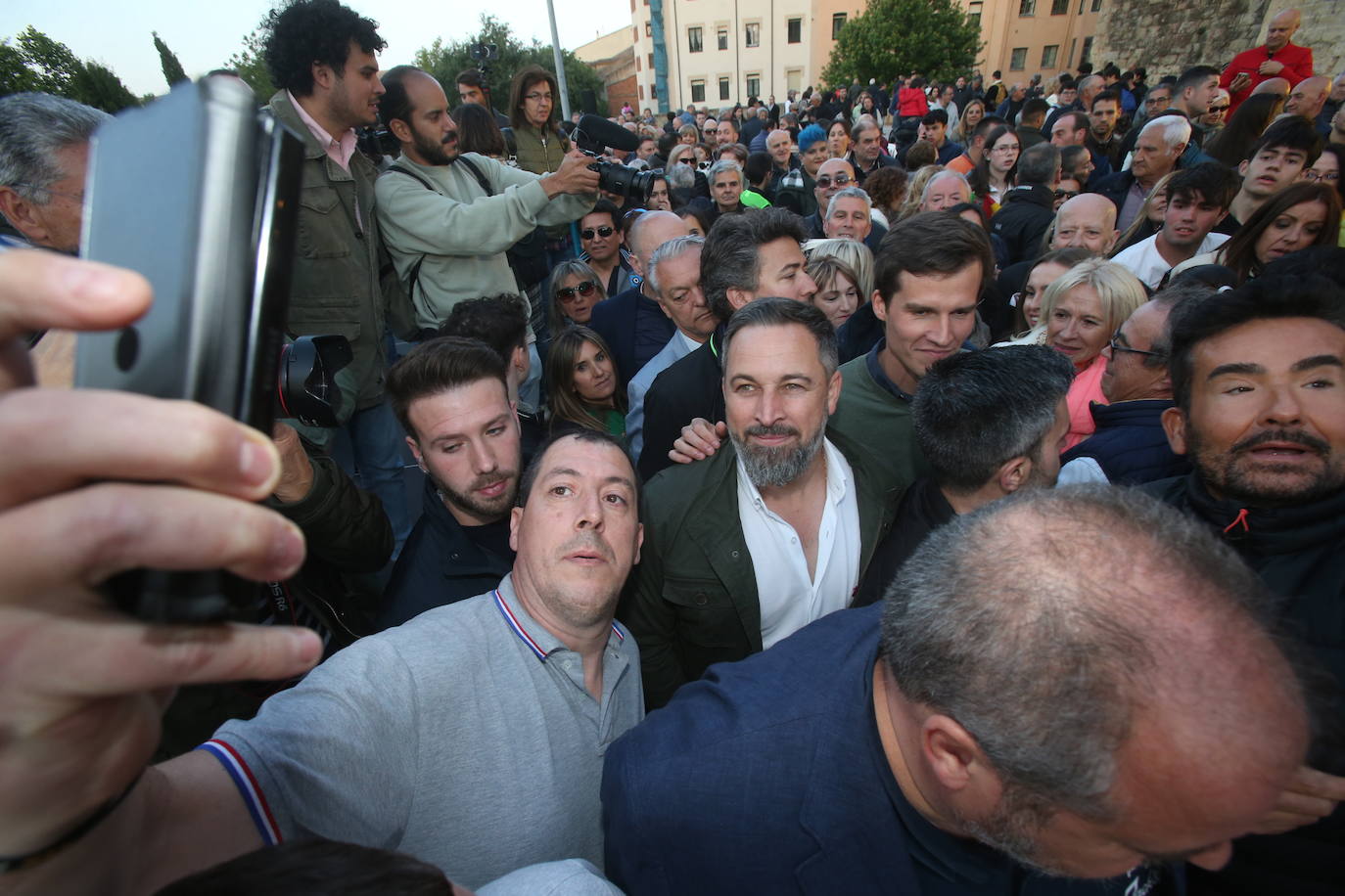 Las imágenes de Abascal en Logroño