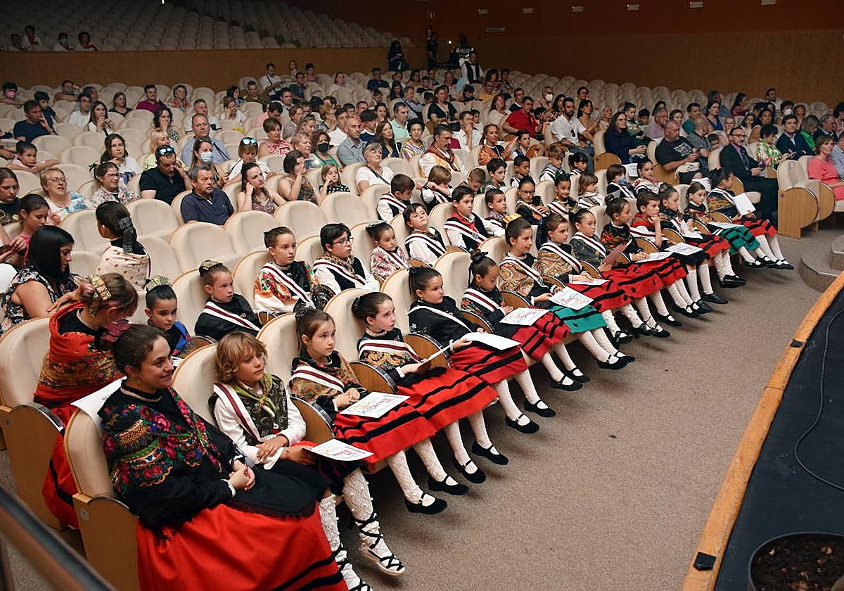Estos son los niños de San Bernabé