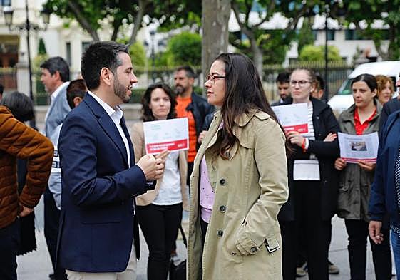 Javier García y Elisa Garrido, esta mañana.