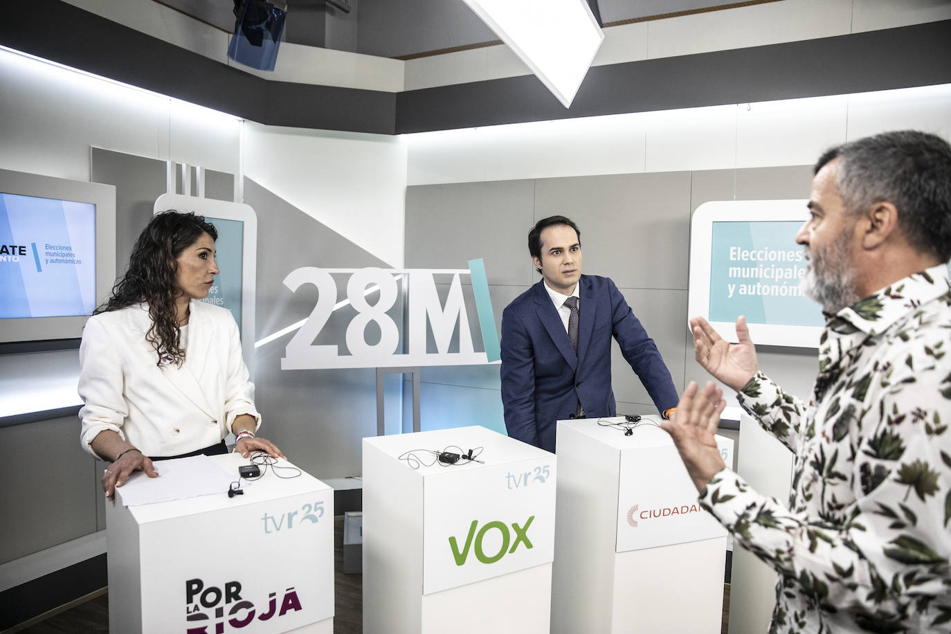 Las imágenes del debate de los candidatos autonómicos