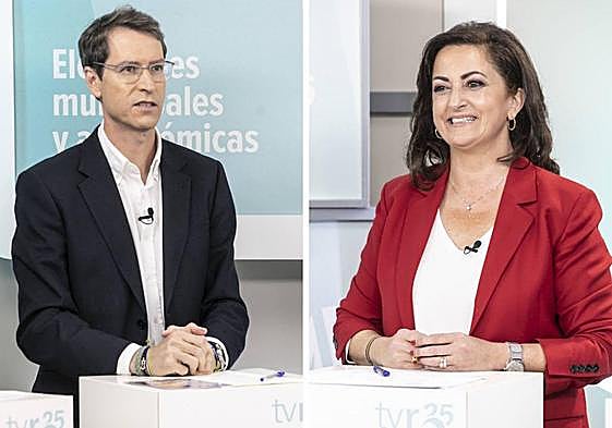 Gonzalo Capellán y Concha Andreu, durante el debate en TVR.
