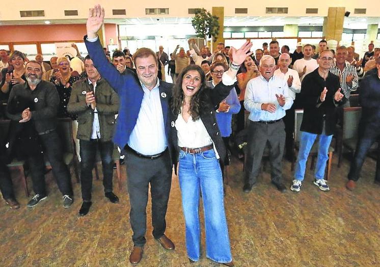 Alberto Bretón y Sonsoles Soriano, en la despedida de la campaña.