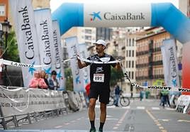 Borja Langarica, al entrar en la meta.