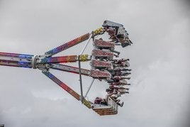 Un chute de adrenalina en la atracción Flic Flac.