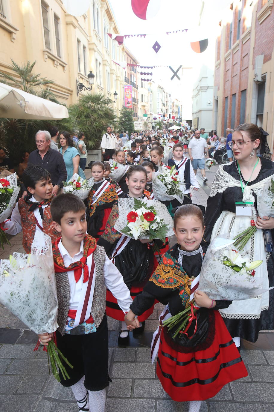 Ofrenda floral a San Bernabé