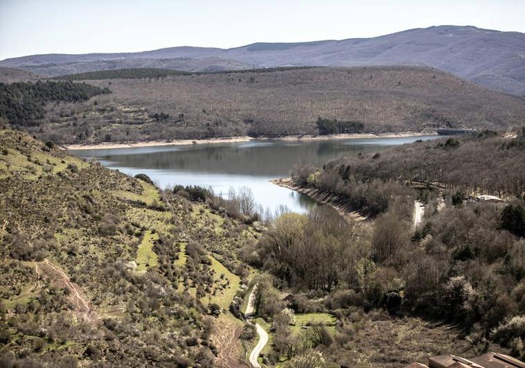 Pantano González Lacasa.