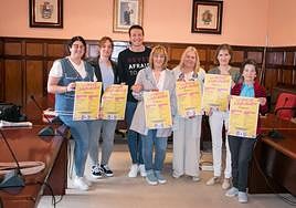 Débora Moral, Ainara Gordo, Óscar Reina, Merche García, M. Cruz Uruñuela, Chus Moreno y Mari Santos.