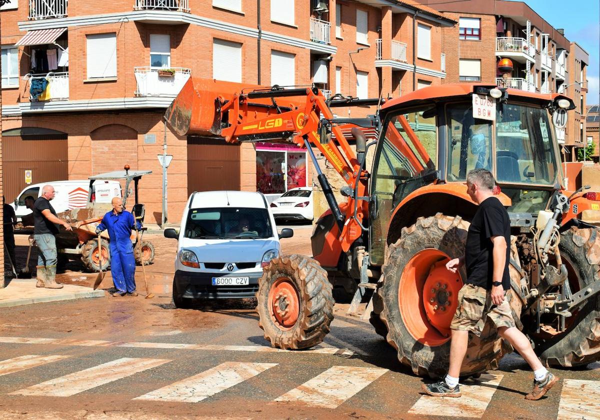 Las inundaciones afectaron a las calles de Fuenmayor