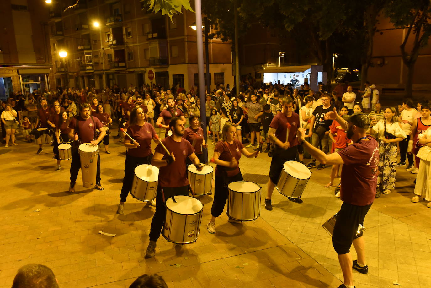 Hogueras en el barrio de La Estrella