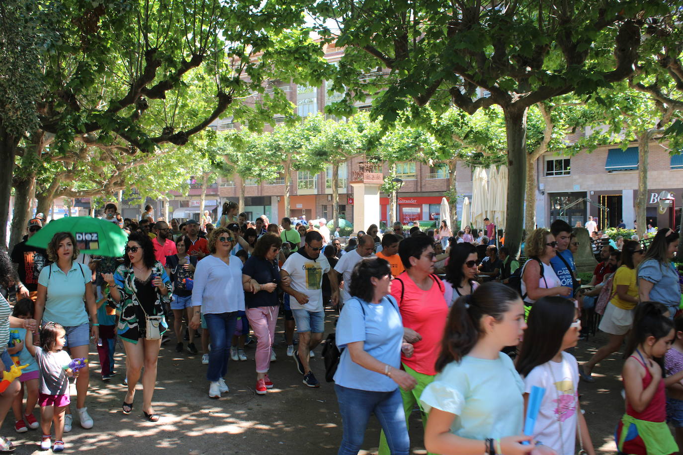 Chiquivueltas y guerra de agua en las fiestas de Nájera