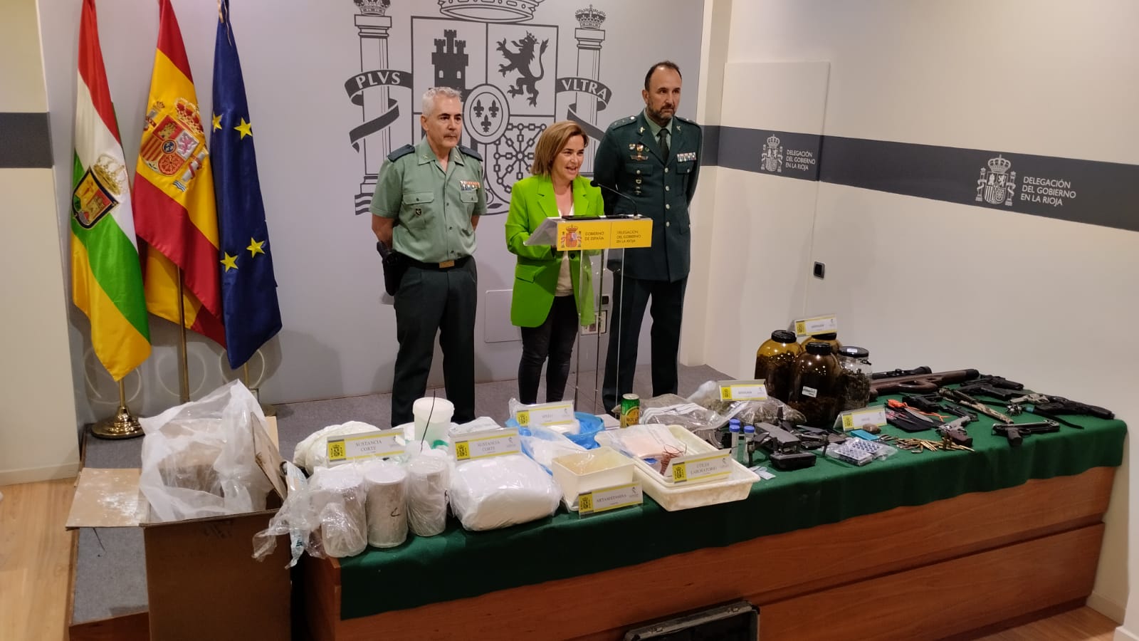 La Guardia Civil incauta varias armas de fogueo ilícitas