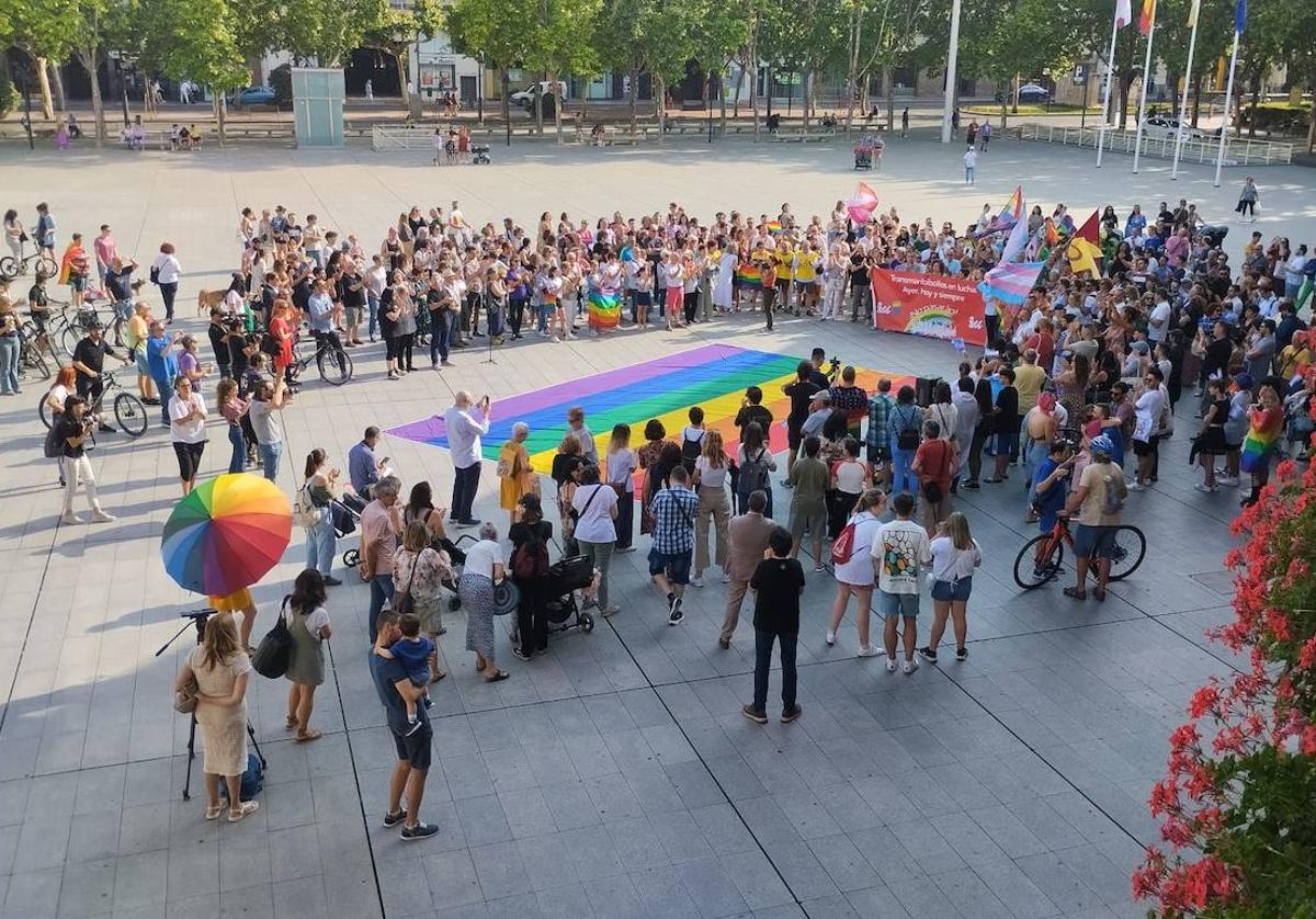 «Enarbolaremos con alegría la bandera arcoíris siempre que haga falta»