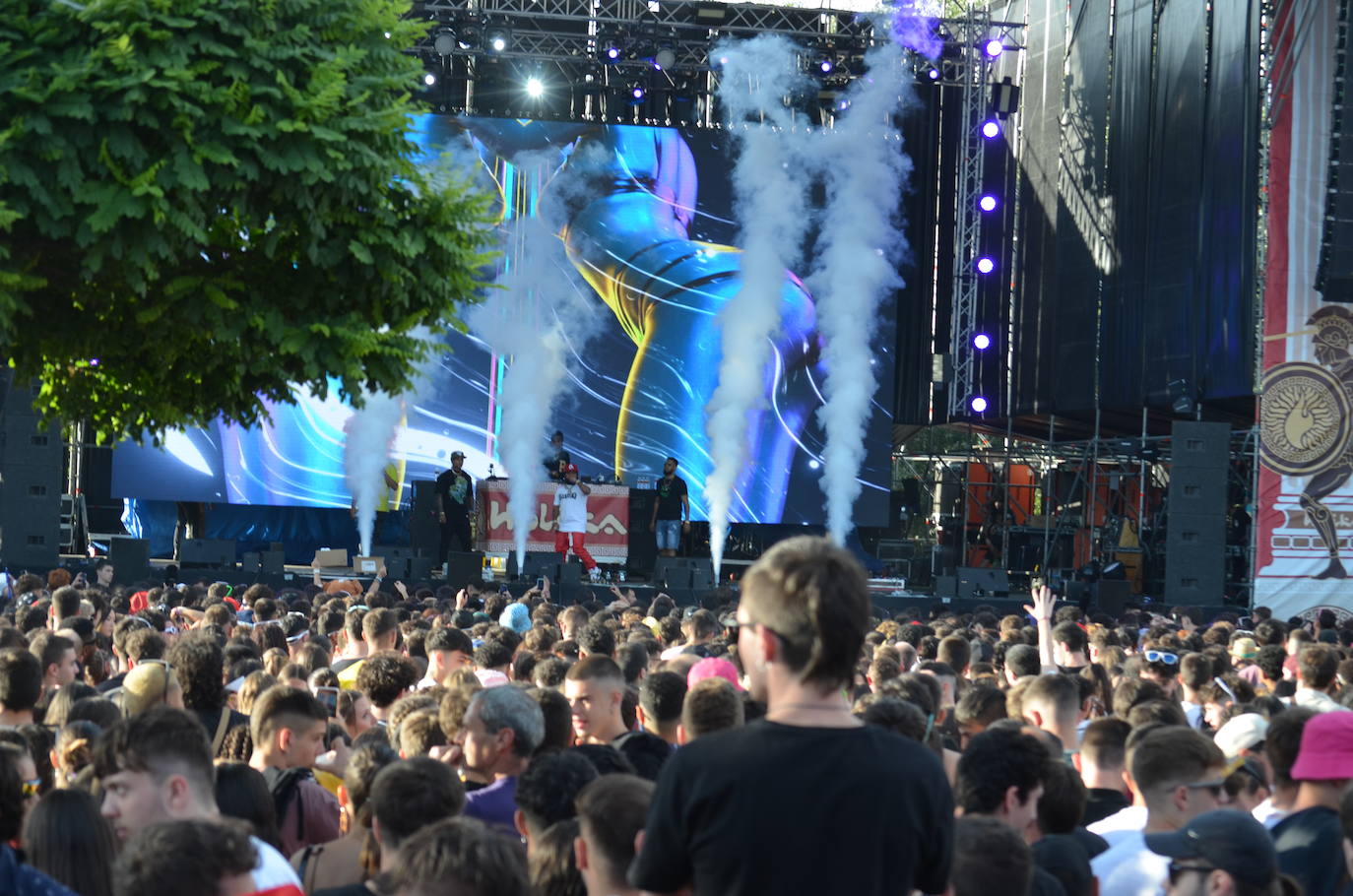 La jornada del viernes por la tarde en el Holika