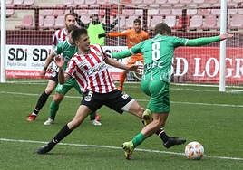 Sarriegi, en un partido de la SD Logroñés de la pasada temporada.