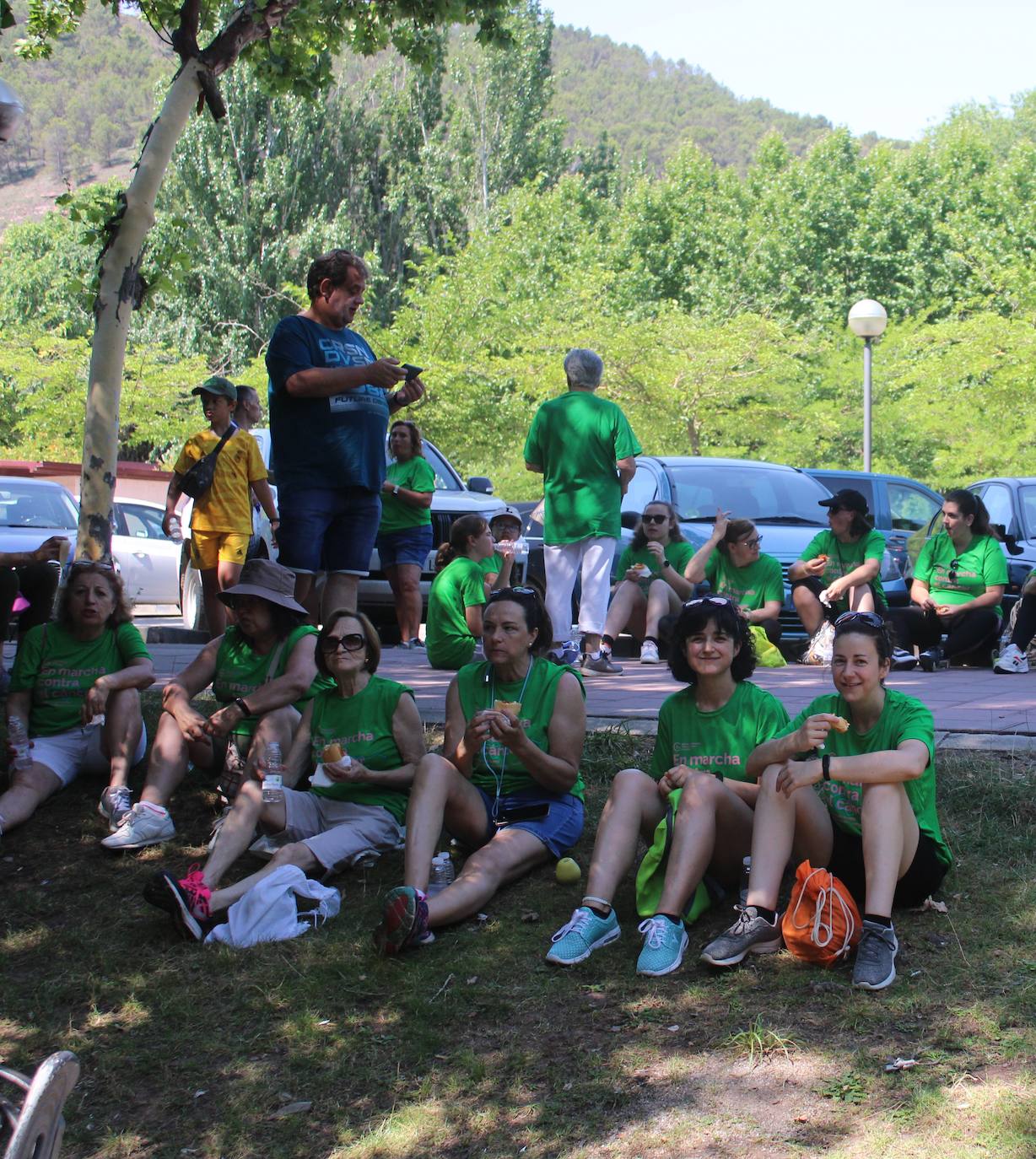 La VI Marcha contra el cáncer reúne a más de 1.200 personas en Nájera