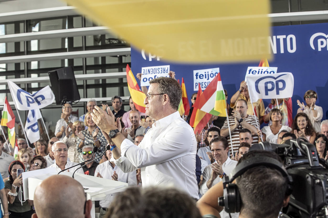 Las imágenes del acto de Feijóo en Logroño