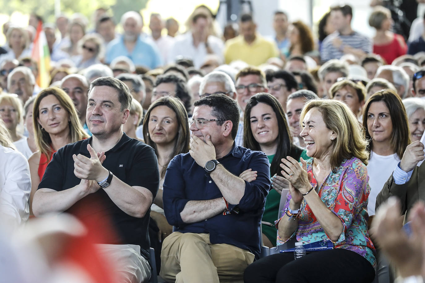 Las imágenes del acto de Feijóo en Logroño