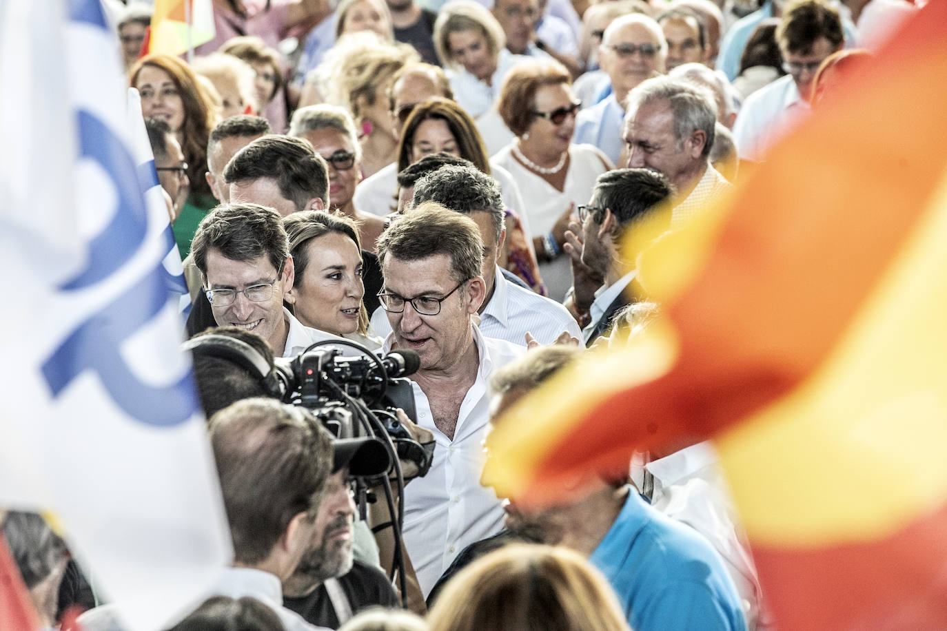 Las imágenes del acto de Feijóo en Logroño