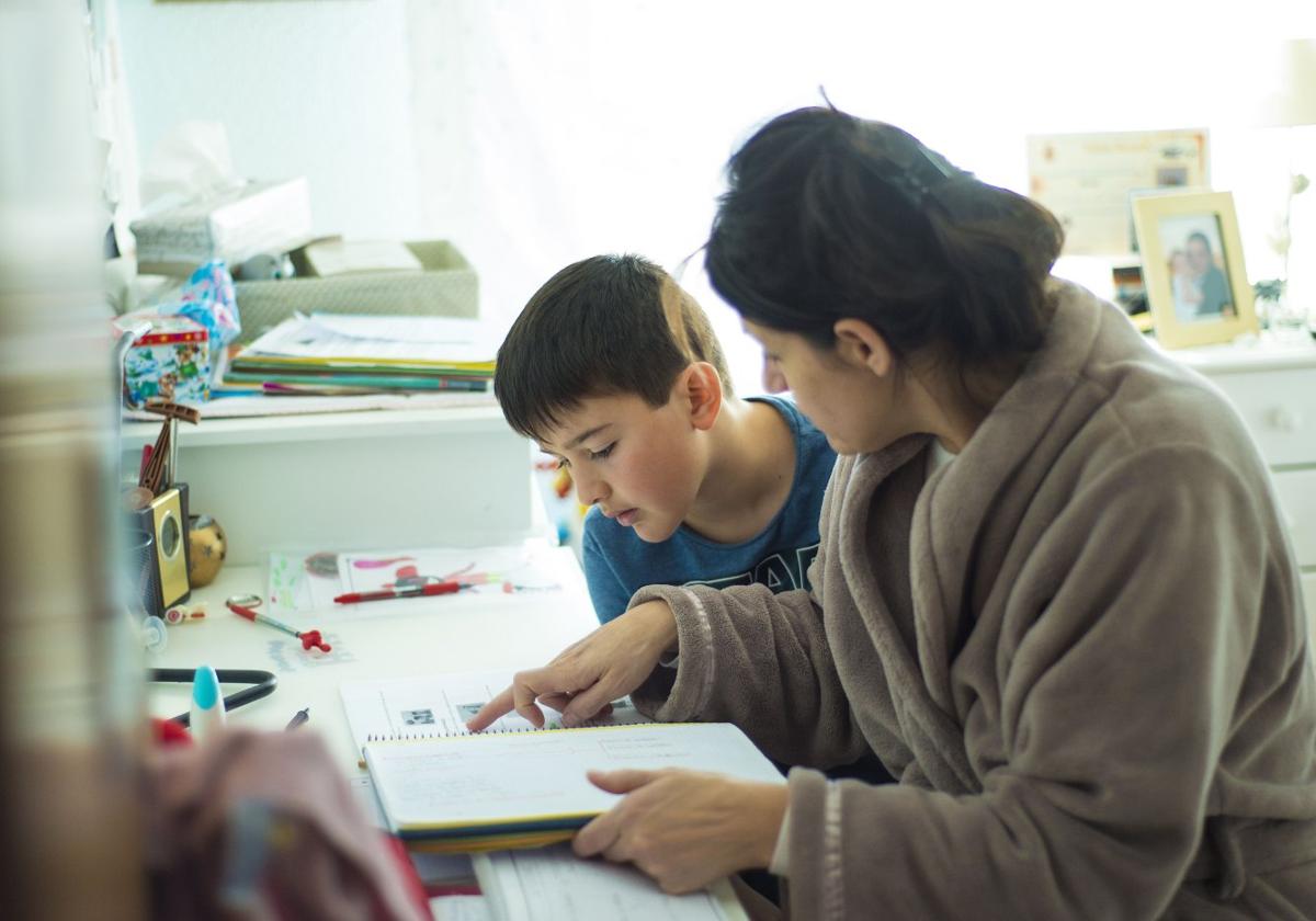 El proceso de aprendizaje en familia supone una herramienta fundamental ante las dificultades que surgen con las alergias.