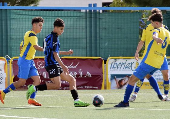 Partido de la pasada temporada entre el Calasancio y el Internacional de Logroño.