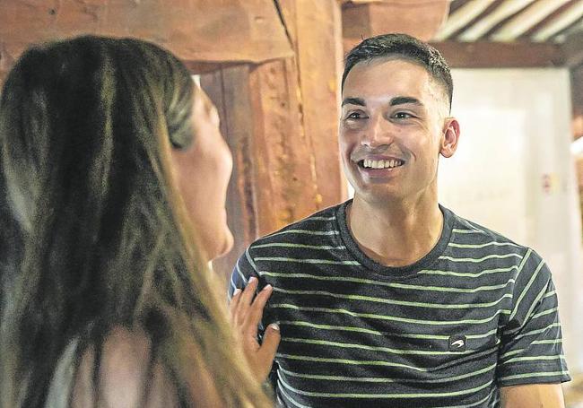 Víctor estuvo ayer arropado por sus seres queridos.