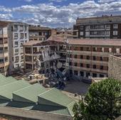 Adoratrices lamenta la muerte del trabajador en el derrumbe del edificio, en el que también había personal del centro