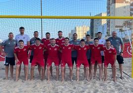 La selección riojana de fútbol playa.