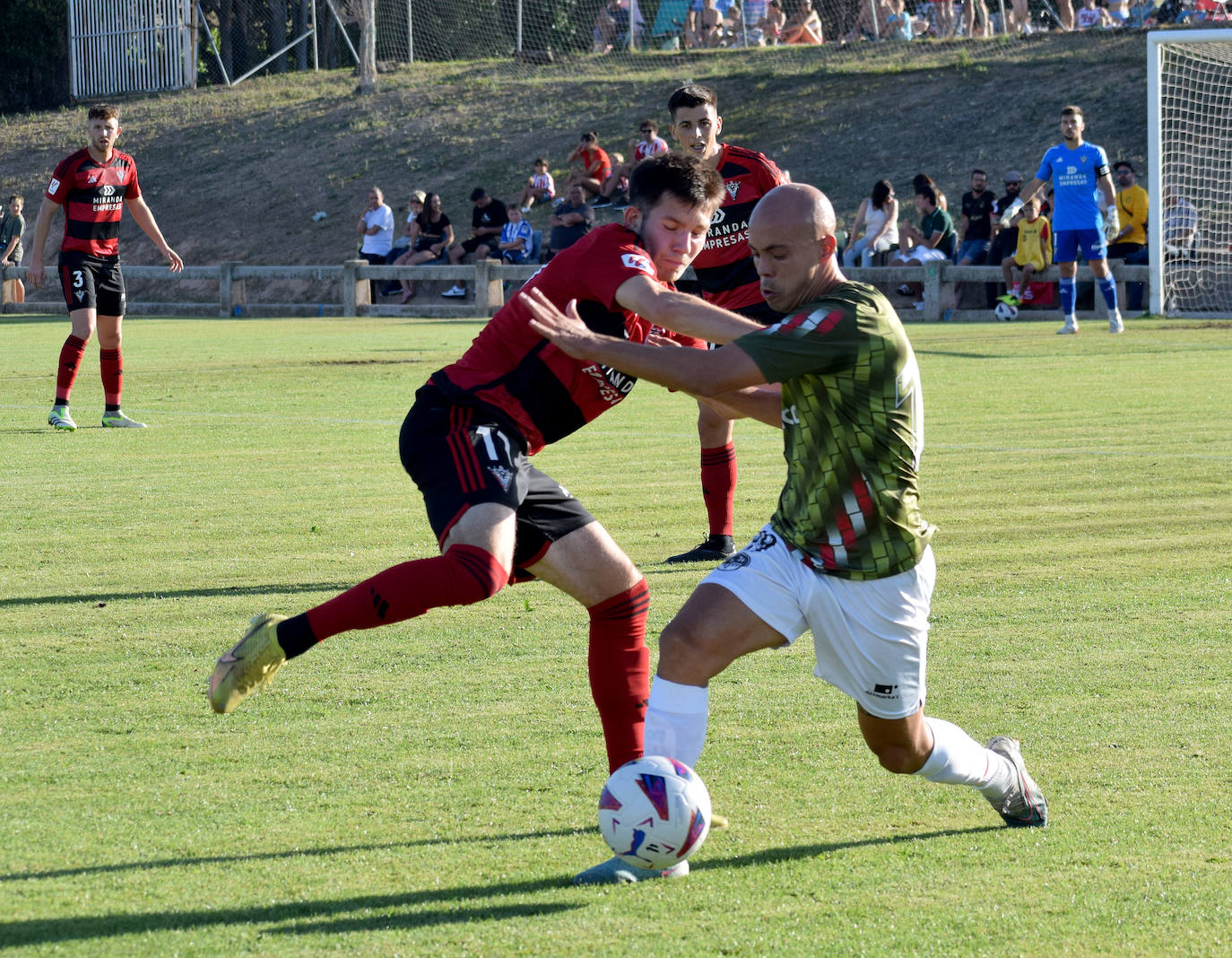 Imágenes del partido entre SD Logroñes y Mirandés