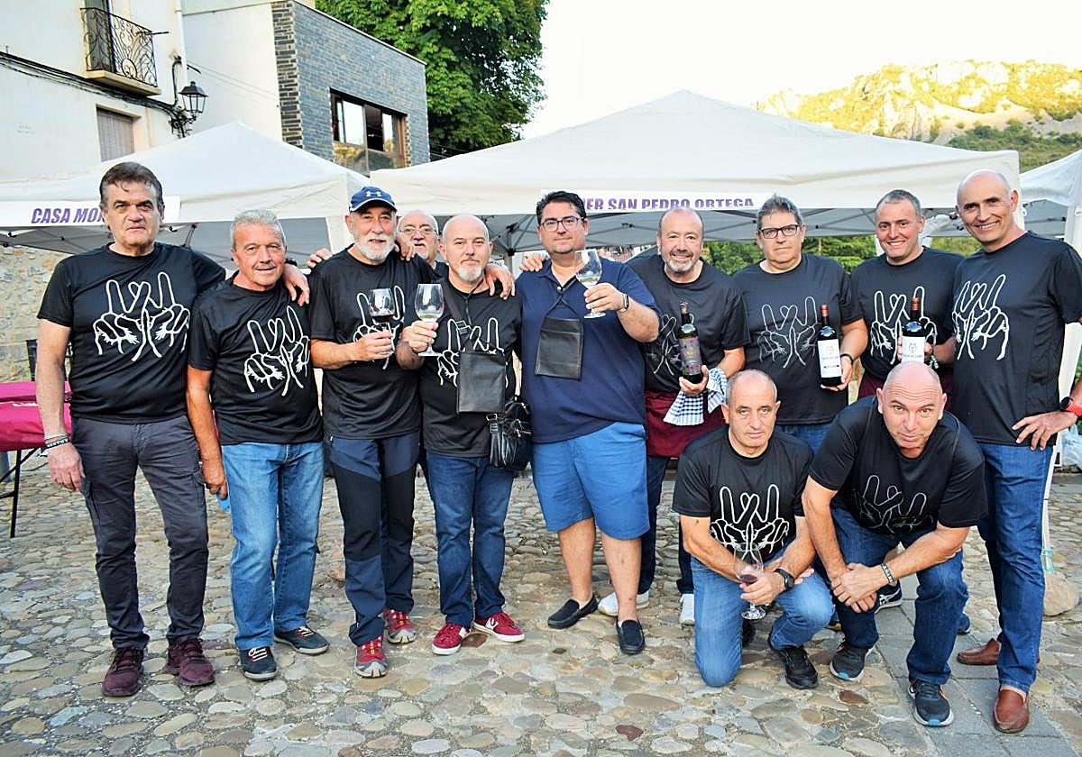 Martínez Soba y Martínez Astola, con colaboradores.