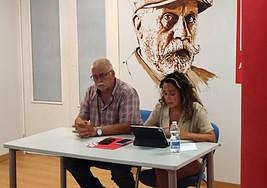 Ángel Conde y Naiara Hernáez, en la rueda de prensa.