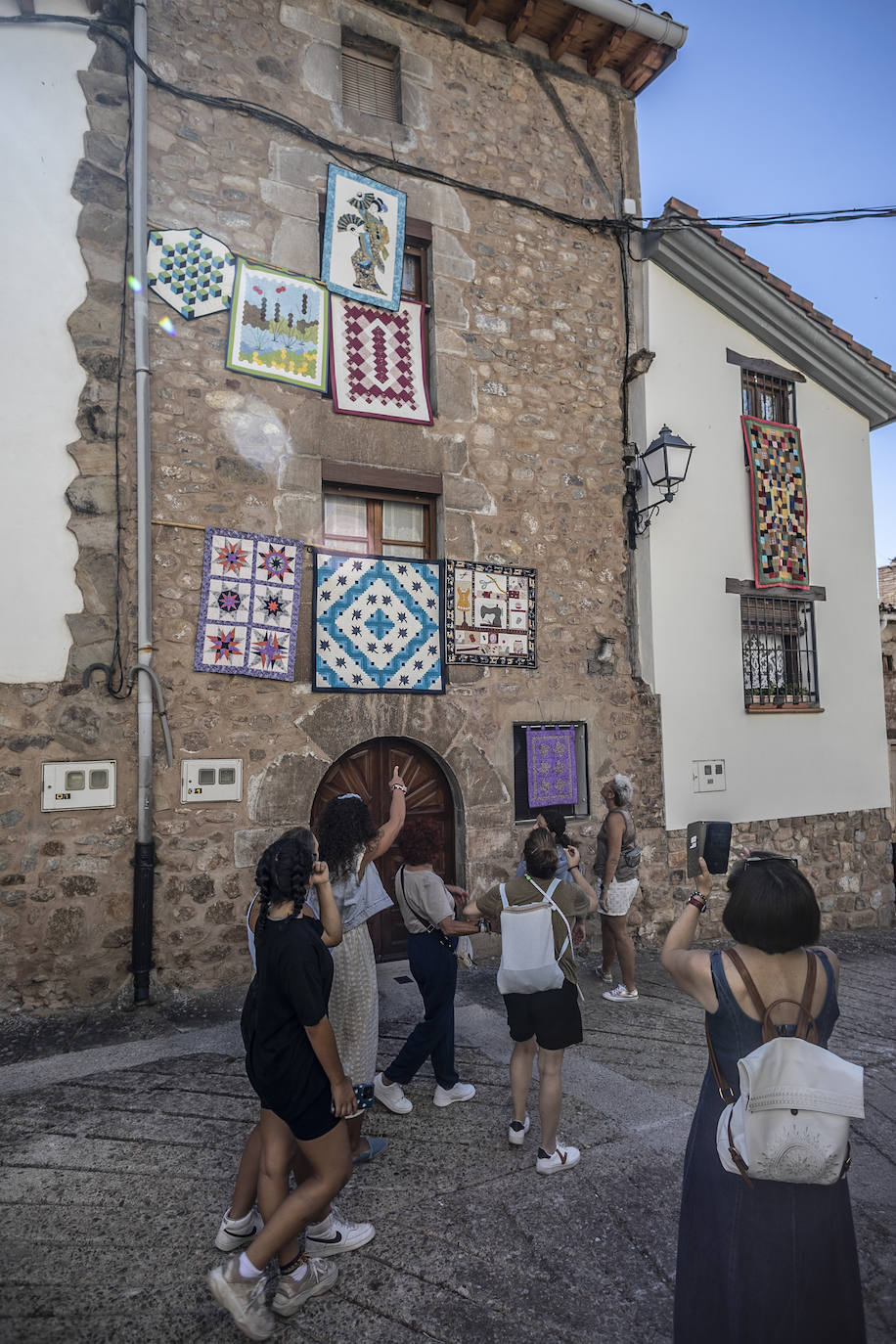 Fiesta de las Almazuelas Colgadas de Pradillo